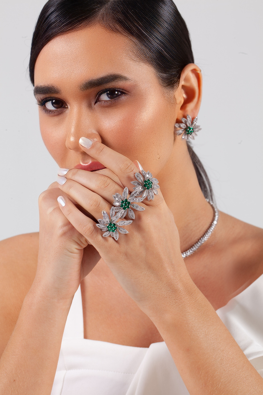 Luxury Line Set - Crystal Flower With Zirconia and Emerald