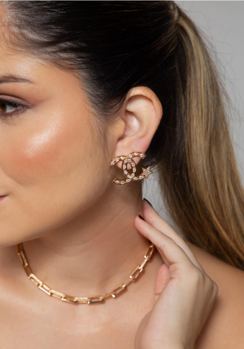 STUNNING INSPIRATION EARRING IN 18K GOLD PLATED