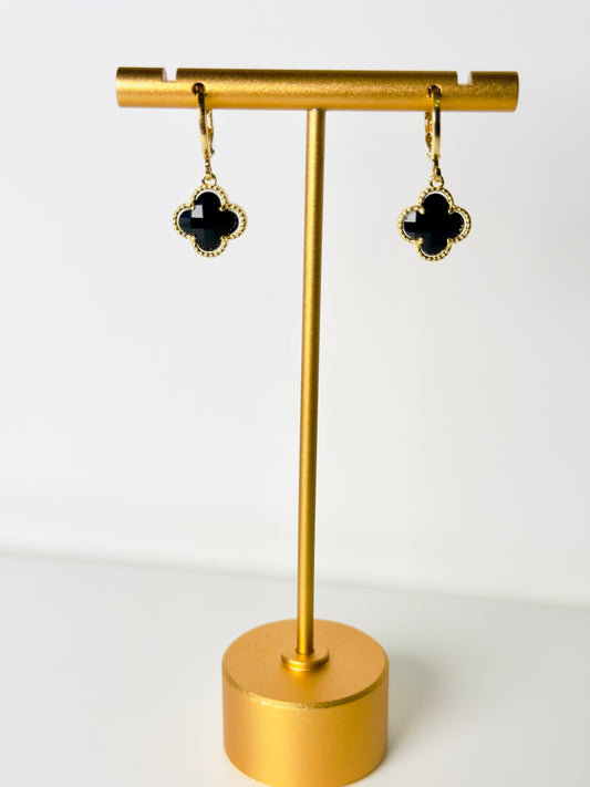 DELICATE INSPIRATION HOOP EARRING BLACK IN 18K GOLD PLATED